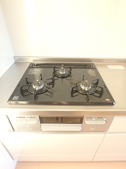 ��ʌ��������܎s��{��k�ܒ��P���ڂ̃}���V�����̃L�b�`��