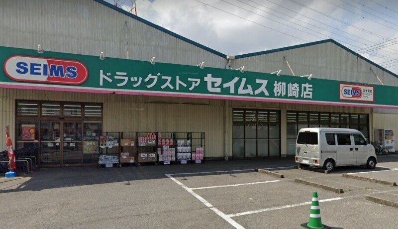 ��ʌ�����s�厚�����̃A�p�[�g�̎���