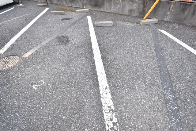 ��ʌ��������܎s����h�a�Q���ڂ̃}���V�����̒��ԏ�