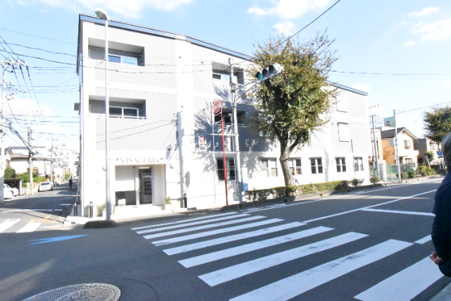 ��ʌ��������܎s�����扺�����V���ڂ̃A�p�[�g�̌����O��