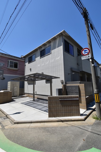 ��ʌ��������܎s��{��x�̓����R����203�̃A�p�[�g�̌����O��