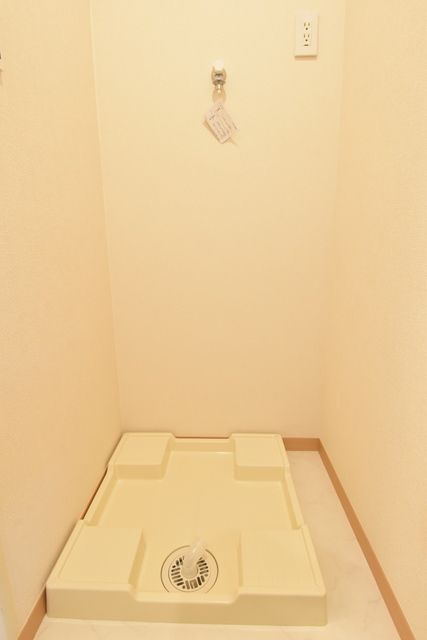 ��ʌ��������܎s��{��x�̓����R���ڂ̃A�p�[�g�̂��̑��ݔ�