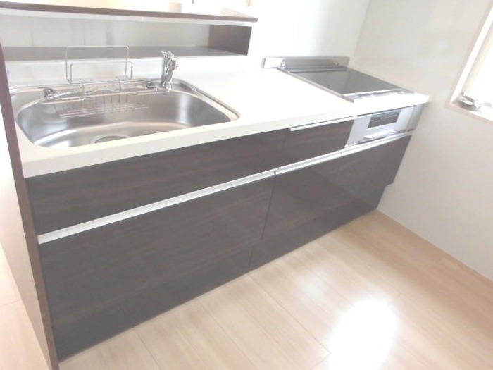 ��ʌ��������܎s�Y�a����P���ڂ̃A�p�[�g�̃L�b�`��