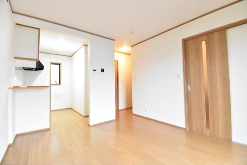 ��ʌ��������܎s��΋�������P���ڂ̃A�p�[�g�̋��ԁE���r���O