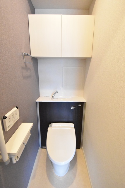 ��ʌ��������܎s�Y�a��{���R���ڂ̃A�p�[�g�̃g�C��