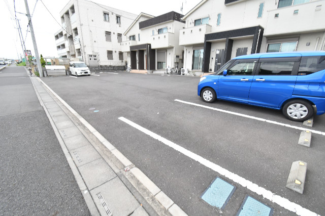 ��ʌ��������܎s��΋�������P���ڂ̃A�p�[�g�̒��ԏ�