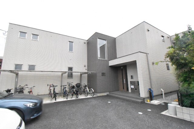 ��ʌ��������܎s�k����i���R����107-1�̃}���V�����̌����O��