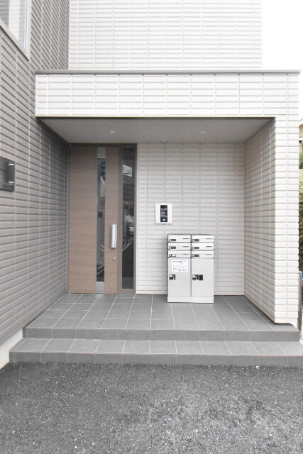 ��ʌ��������܎s�k����i���R���ڂ̃}���V�����̃G���g�����X