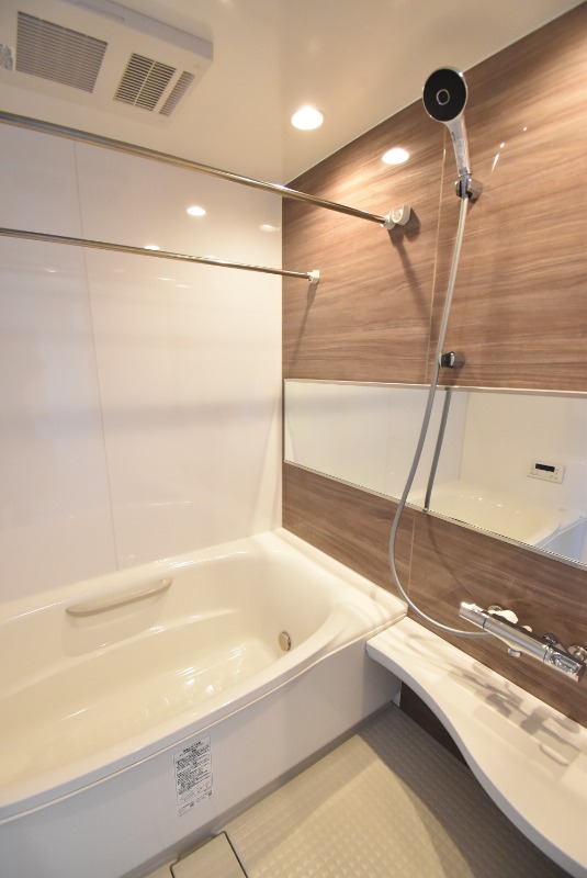 ��ʌ�����s�씵���J�S���ڂ̃}���V�����̃o�X