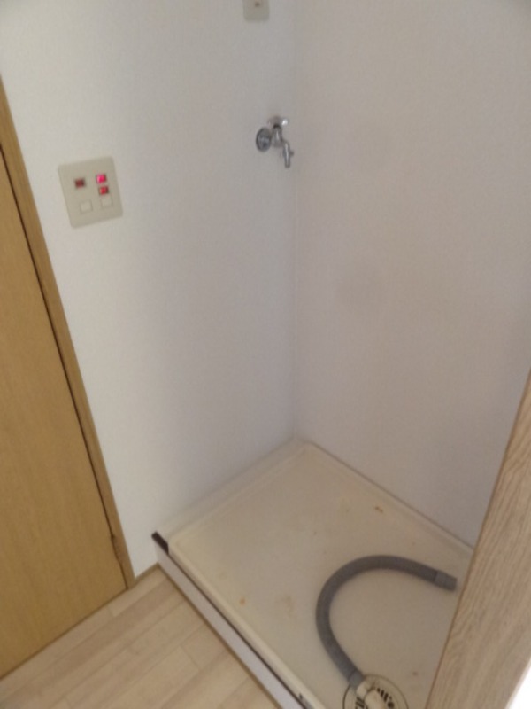 ��ʌ��������܎s��{��O���P���ڂ̃A�p�[�g�̂��̑�