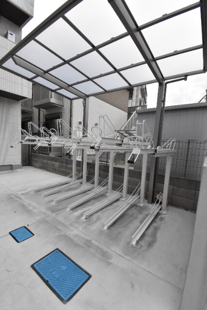 ��ʌ�����s�씵���J�S���ڂ̃}���V�����̂��̑�