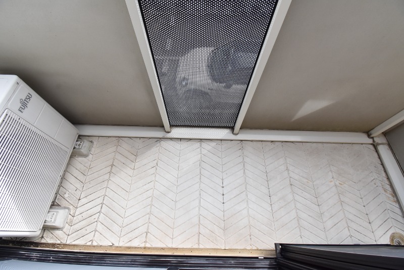 ��ʌ��������܎s����厚�w��̃A�p�[�g�̃o���R�j�[