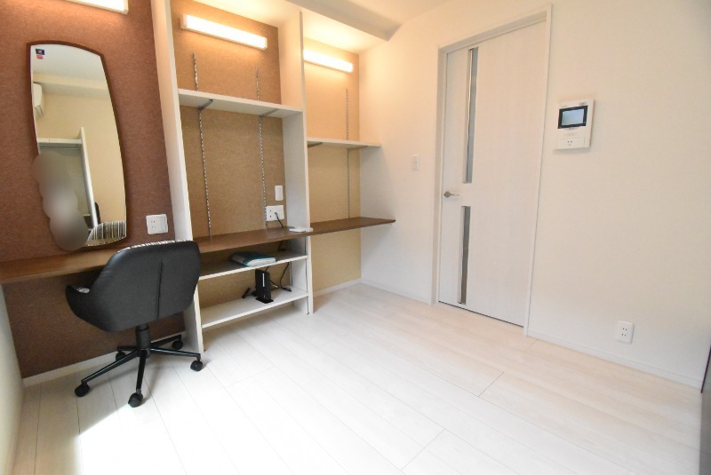 ��ʌ��������܎s��掭��܂P���ڂ̃A�p�[�g�̂��̑������E�X�y�[�X