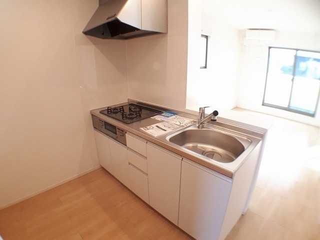 ��ʌ��������܎s��΋�厚��΂̃A�p�[�g�̃L�b�`��