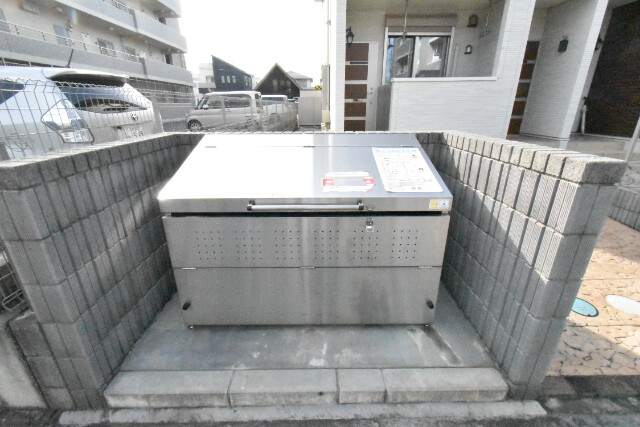 ��ʌ��������܎s��΋�������Q���ڂ̃A�p�[�g�̂��̑�