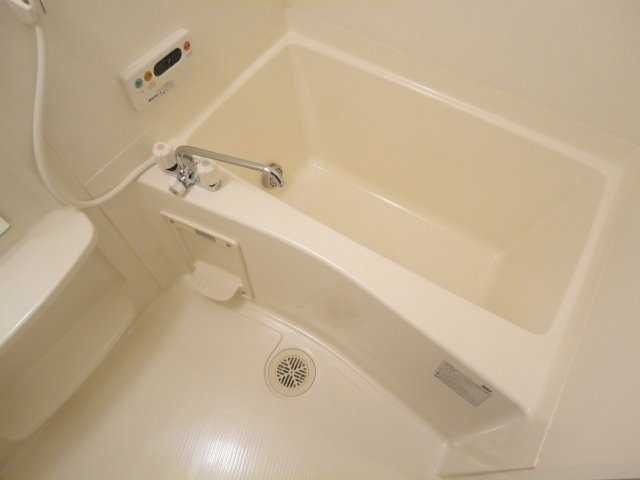 ��ʌ�����s�厚���s���т̃A�p�[�g�̃o�X