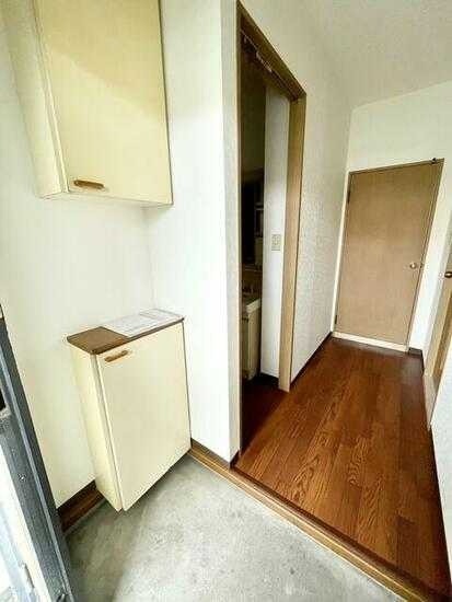 ��ʌ��������܎s��΋擌��΂U���ڂ̃A�p�[�g�̌���