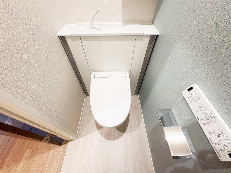 ��ʌ�����s���Q���ڂ̃}���V�����̃g�C��