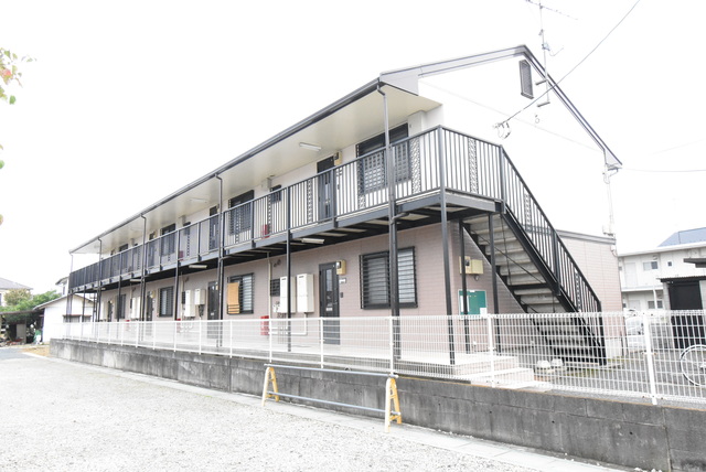 ��ʌ��������܎s������x�蒬�̃A�p�[�g�̌����O��