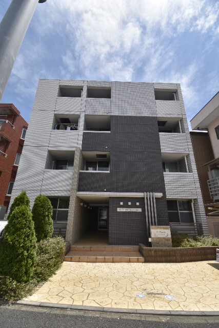 ��ʌ��������܎s��{��听���R����336-3�̃}���V�����̌����O��