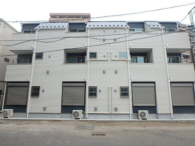 ��ʌ��������܎s��{��{���T����132-4�̃A�p�[�g�̌����O��