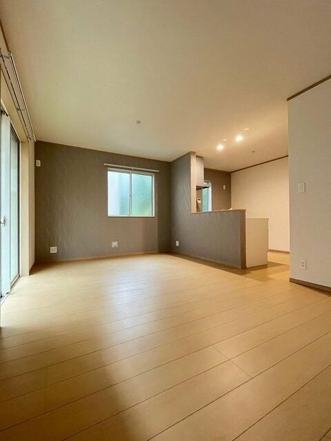 ��ʌ��������܎s������厚�@���̈�ˌ��Ă̋����E���r���O