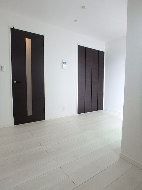 ��ʌ��������܎s��{��{���T���ڂ̃A�p�[�g�̂��̑������E�X�y�[�X