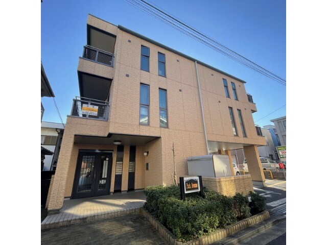 ��ʌ��������܎s��{�擌���Q���ڂ̃}���V�����̌����O��