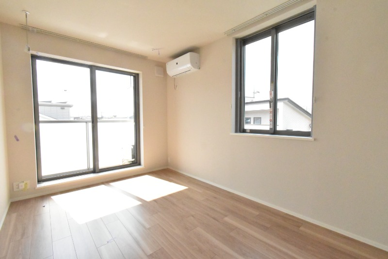 ��ʌ��n�s�쒬�R���ڂ̃}���V�����̂��̑������E�X�y�[�X