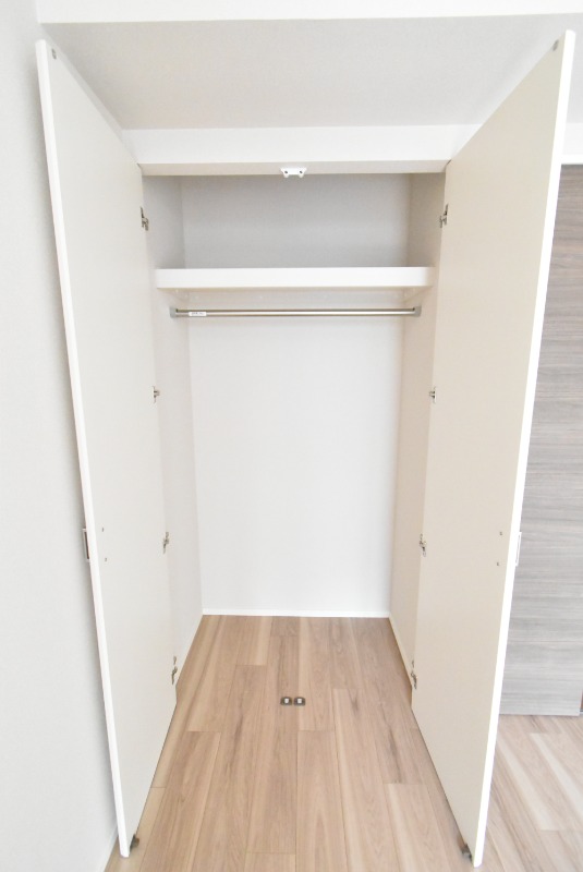 ��ʌ��n�s�쒬�R���ڂ̃}���V�����̎��[