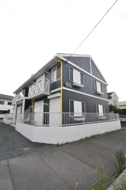 ��ʌ��@�c�s���m�؂P����211�̃A�p�[�g�̌����O��