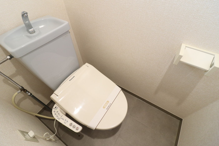 ��ʌ��������܎s�������˂P���ڂ̃A�p�[�g�̃g�C��