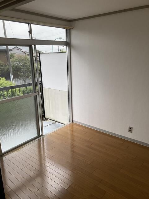 ��ʌ��������܎s������x�蒬�̃A�p�[�g�̃o���R�j�[