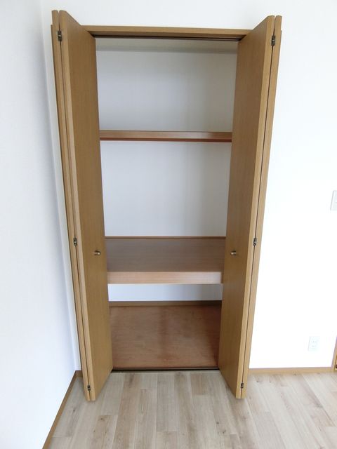 ��ʌ�����s�ܔԒ��̃A�p�[�g�̎��[