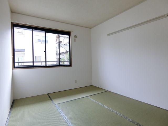 ��ʌ�����s�ܔԒ��̃A�p�[�g�̂��̑�