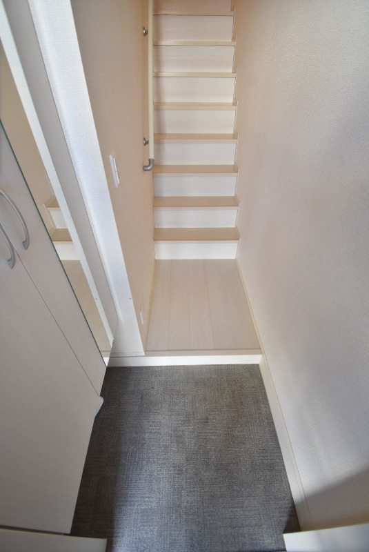 ��ʌ��������܎s�΋�厚�O���̃A�p�[�g�̌���