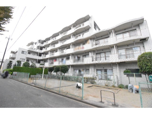 ��ʌ��������܎s��{��x�̓����P����180�̃}���V�����̌����O��