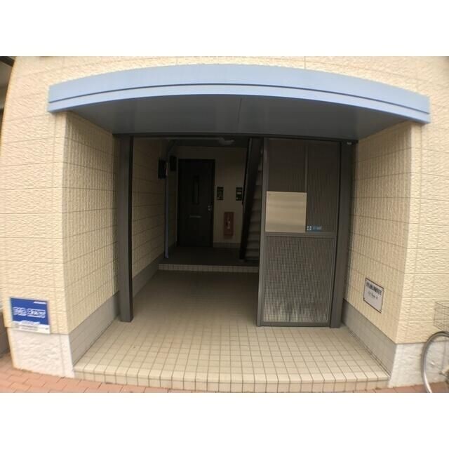 ��ʌ��������܎s��΋���T���ڂ̃A�p�[�g�̃G���g�����X