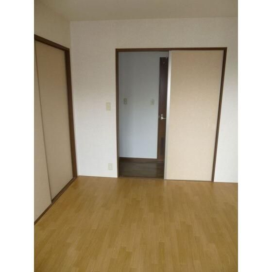 ��ʌ��������܎s��΋���T���ڂ̃A�p�[�g�̂��̑������E�X�y�[�X