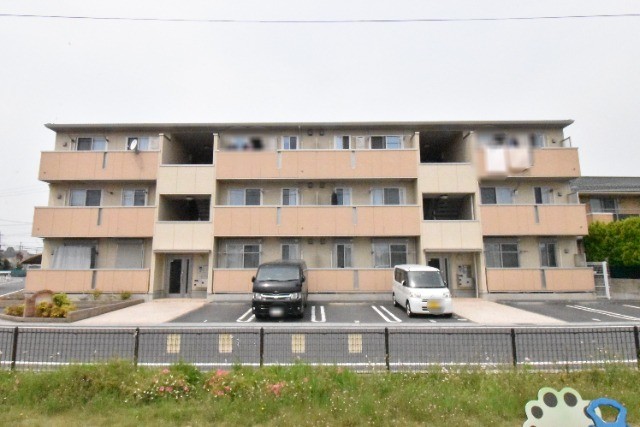 ��ʌ��z�J�s�V�z�J�P����1-12�̃A�p�[�g�̌����O��