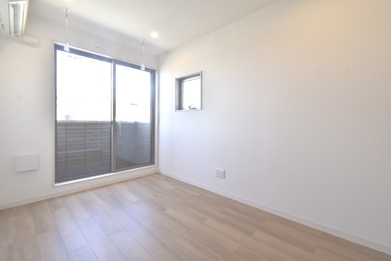 ��ʌ��������܎s�΋�����R���ڂ̃}���V�����̂��̑������E�X�y�[�X