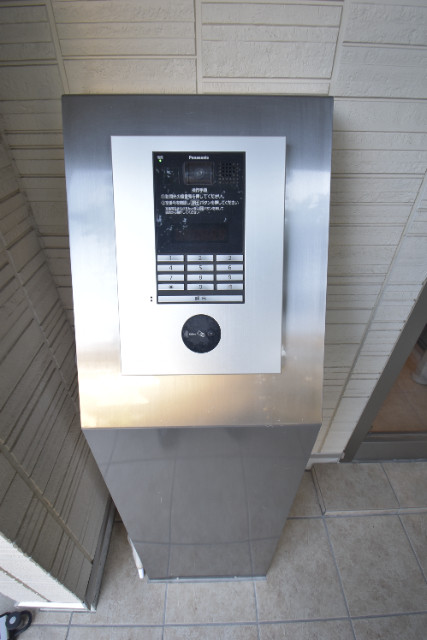 ��ʌ��������܎s������㗎���R���ڂ̃A�p�[�g�̂��̑�