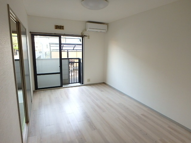 ��ʌ��������܎s�������a�c���P���ڂ̃A�p�[�g�̂��̑������E�X�y�[�X