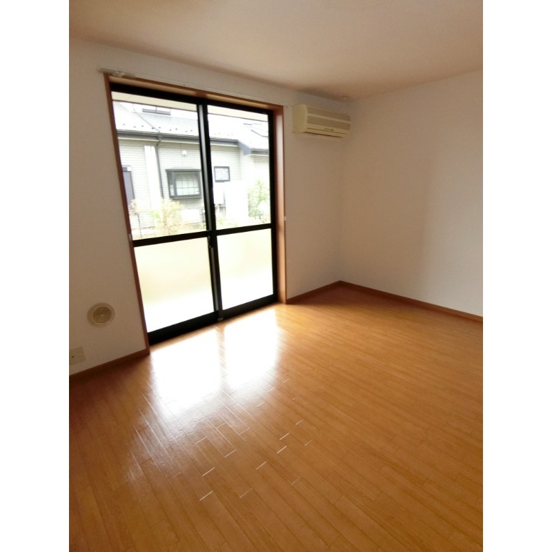 ��ʌ�����s����R���ڂ̃}���V�����̋��ԁE���r���O