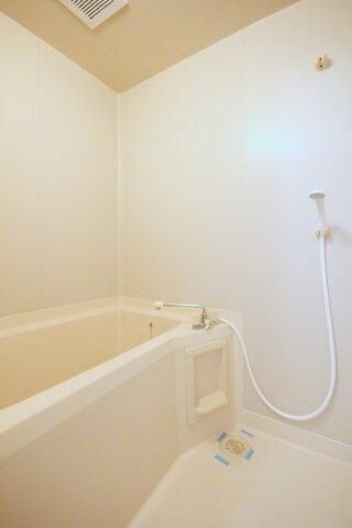 ��ʌ��������܎s�������a�c���Q���ڂ̃}���V�����̃o�X