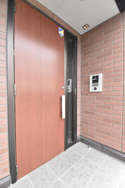 ��ʌ��z�J�s���C�N�^�E���U���ڂ̃A�p�[�g�̃G���g�����X