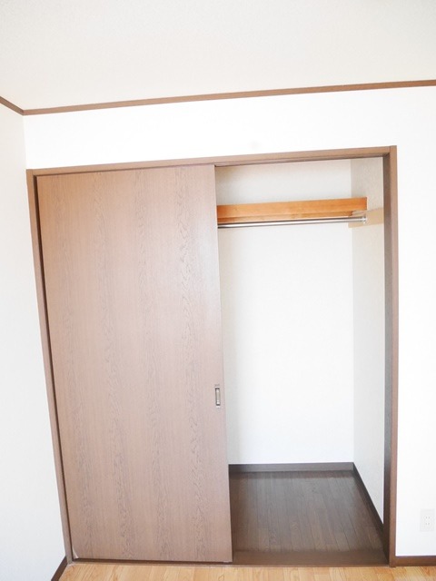 ��ʌ��@�c�s���V�h�P���ڂ̃A�p�[�g�̎��[