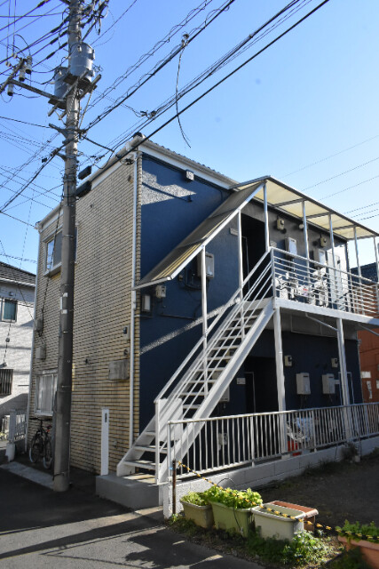 ��ʌ���z�s�厚���Ԃ̃A�p�[�g�̃G���g�����X