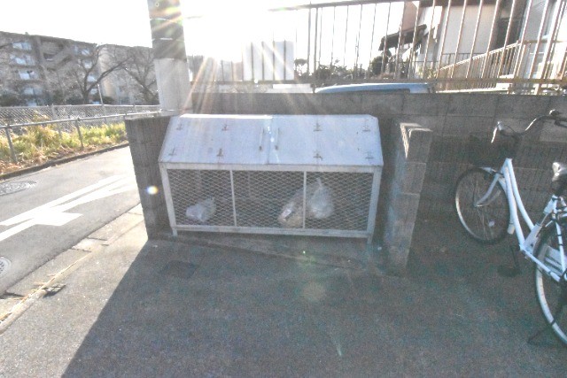 ��ʌ��������܎s�΋擌�Y�a�P���ڂ̃A�p�[�g�̂��̑�