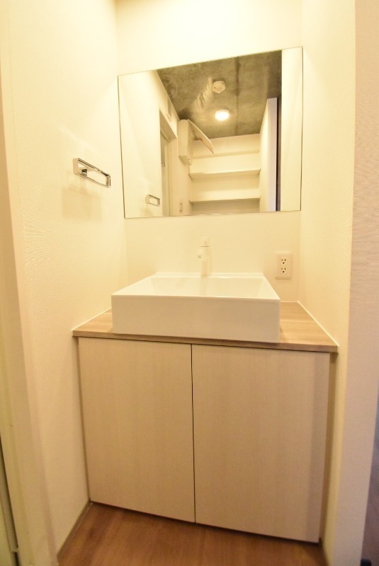 ��ʌ��������܎s�k��y�C���P���ڂ̃}���V�����̐��ʏ�